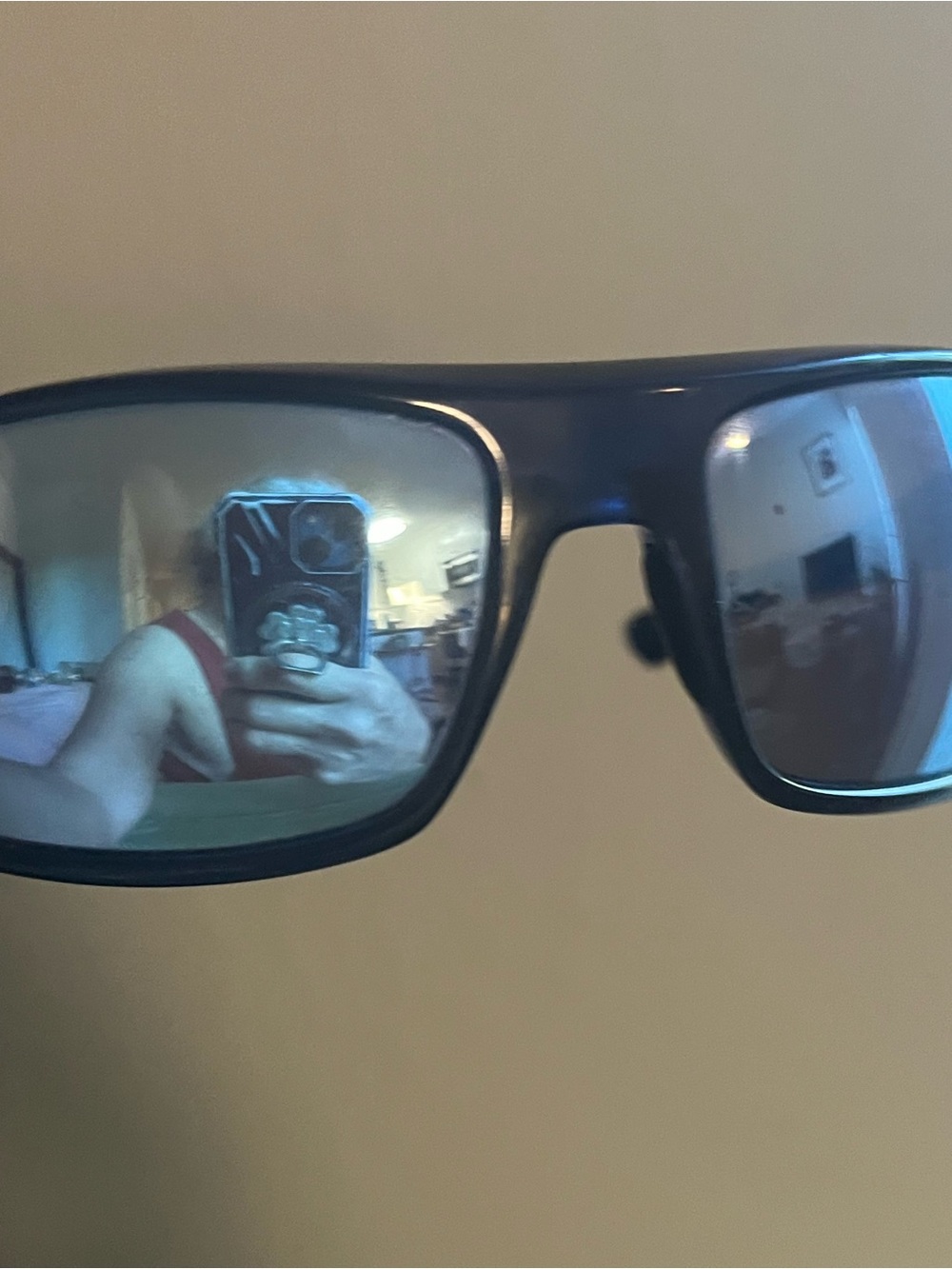 Revo Blue Polarized Blue mirrored blue lens sunglasses for men or women.